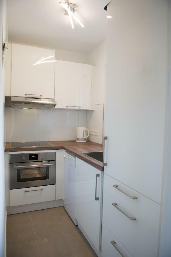 Apartmen Relax 200 M T Beach *