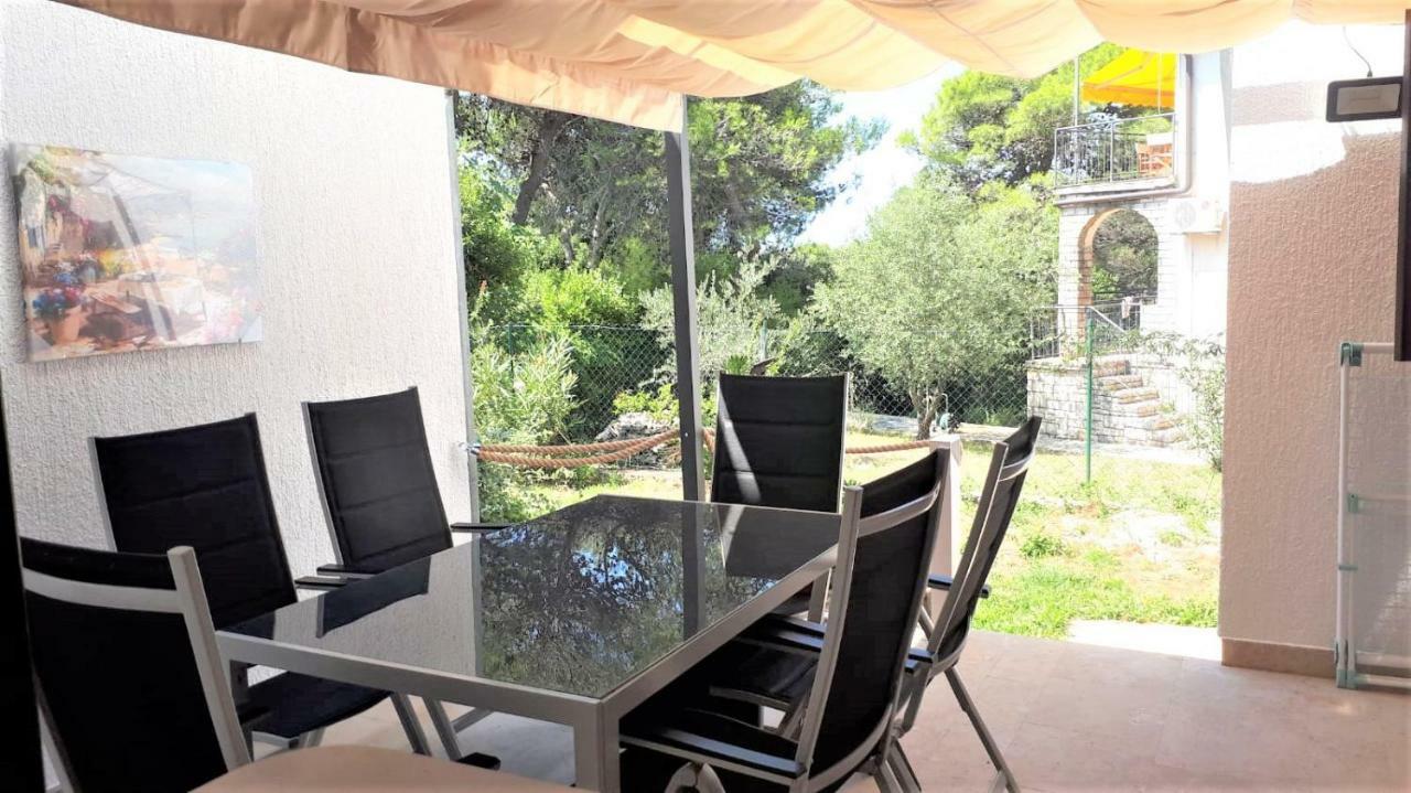 Apartmen Relax 200 M T Beach *