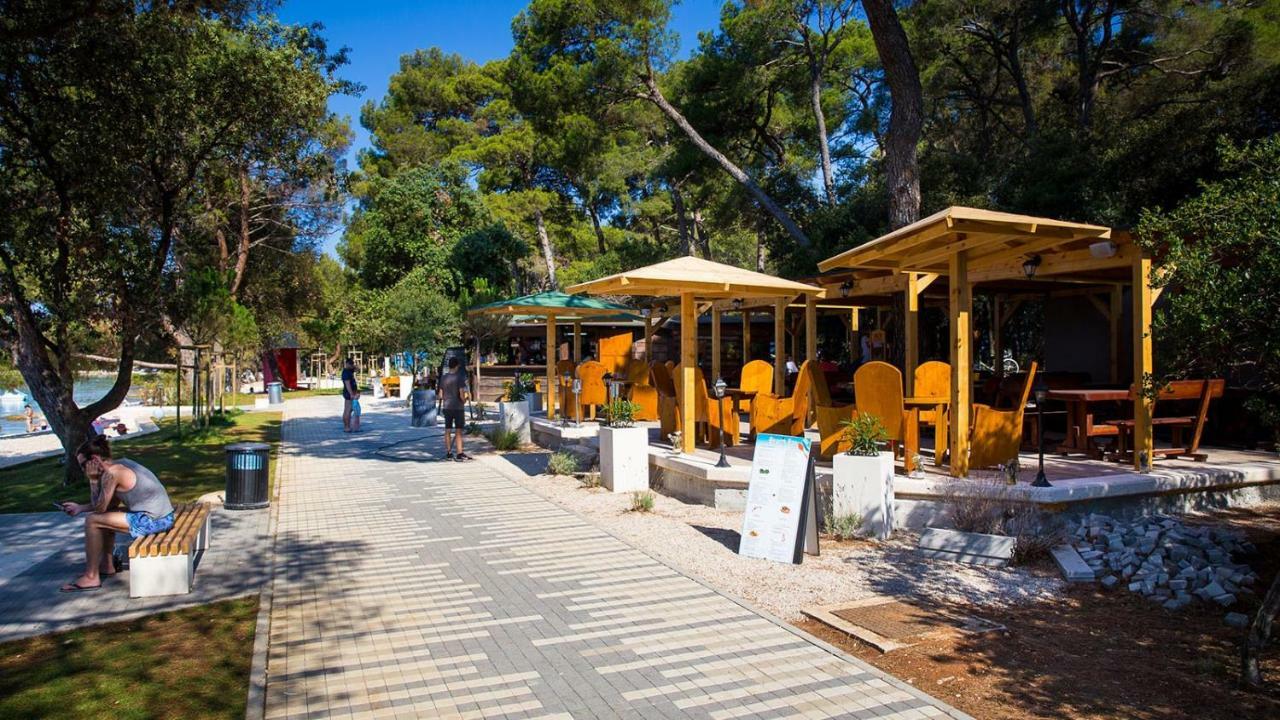 Apartmen Relax 200 M T Beach Rovinj