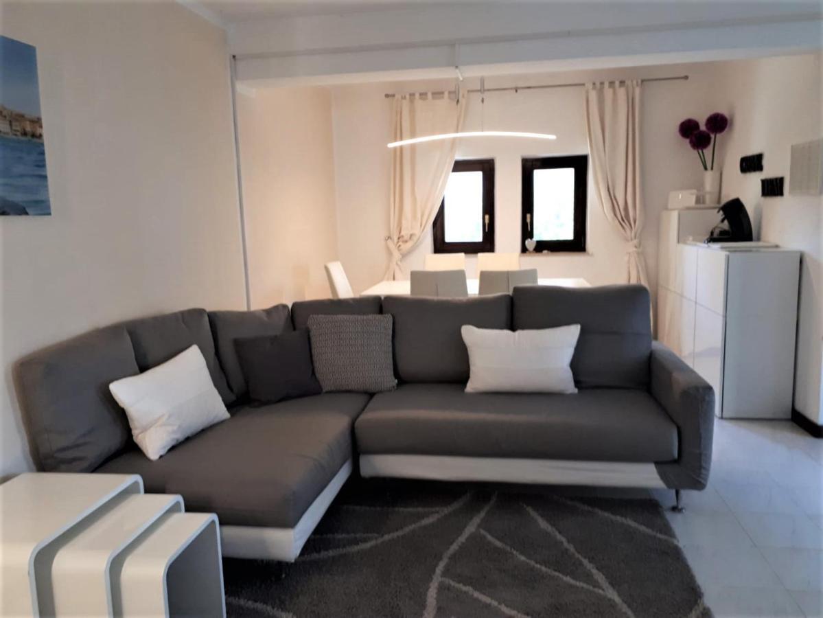 Apartmen Relax 200 M T Beach Appartement *