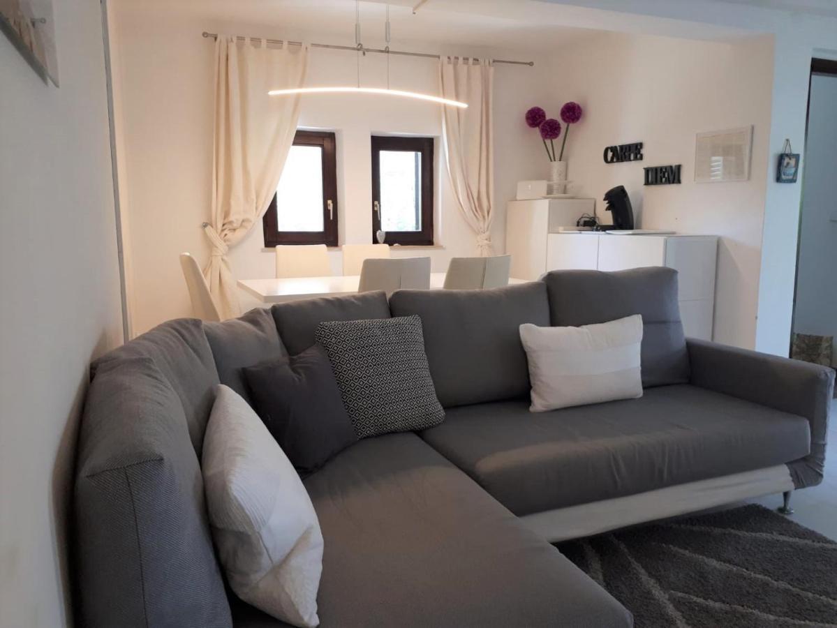Apartmen Relax 200 M T Beach Appartement *